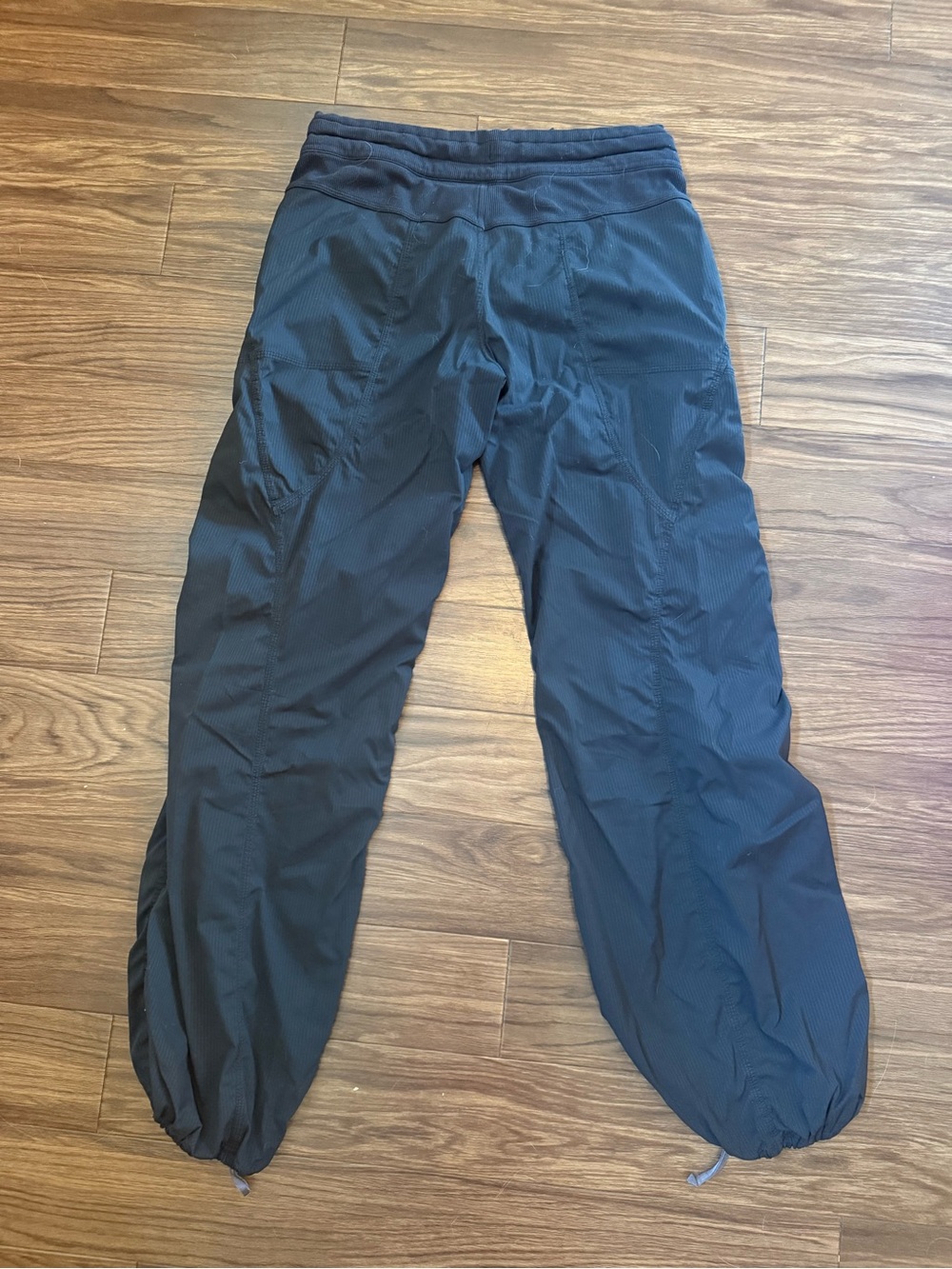Lululemon Dance Studio Pant Black Jogger Pants Size 6 Adjustable Hem - Picture 3 of 3
